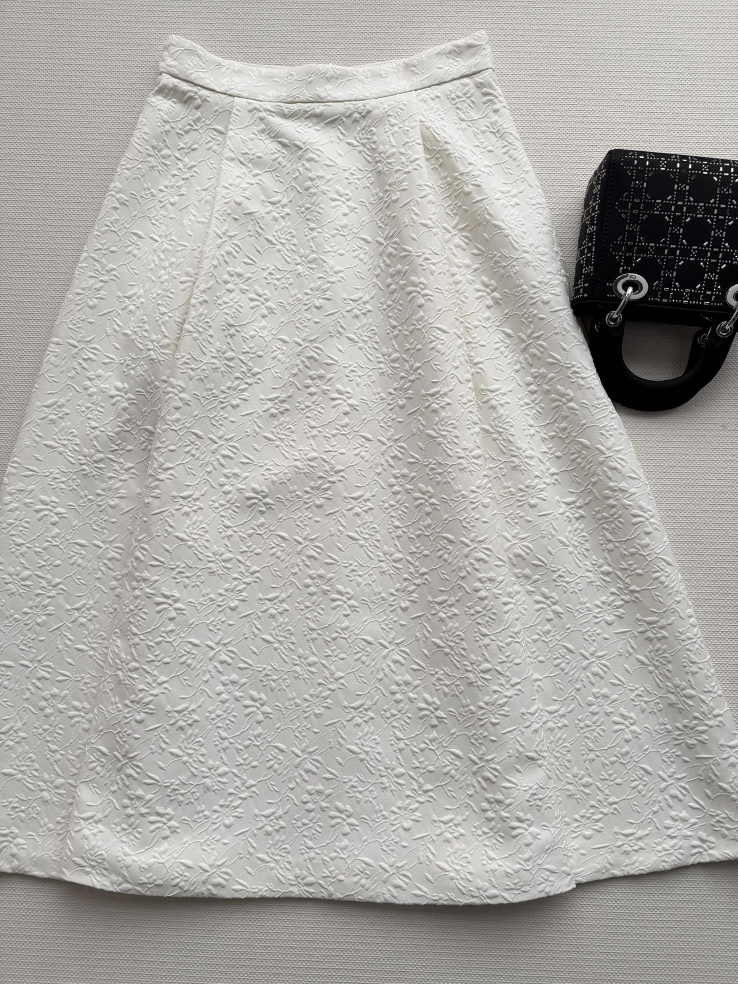 skirts and dresses woman